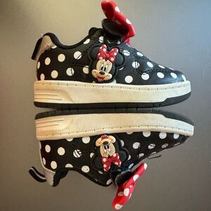 Minnie Mouse Bow Sneakers
